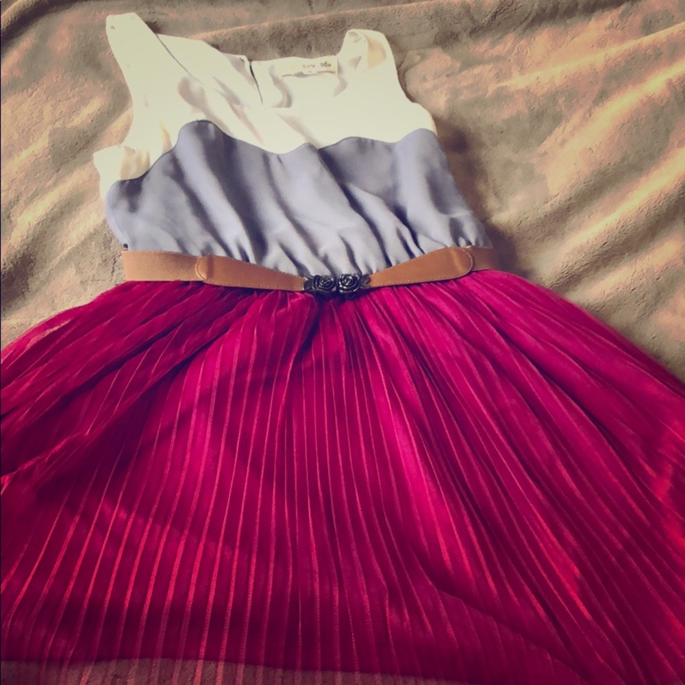 Cream/grey/violet dress